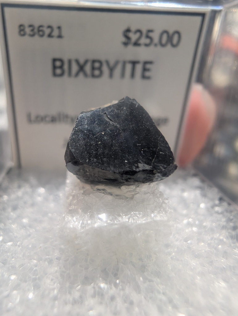 Bixbyite