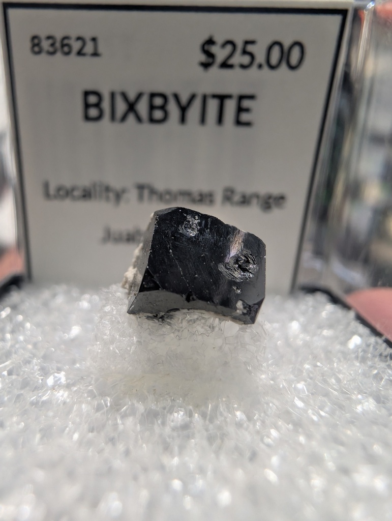 Bixbyite