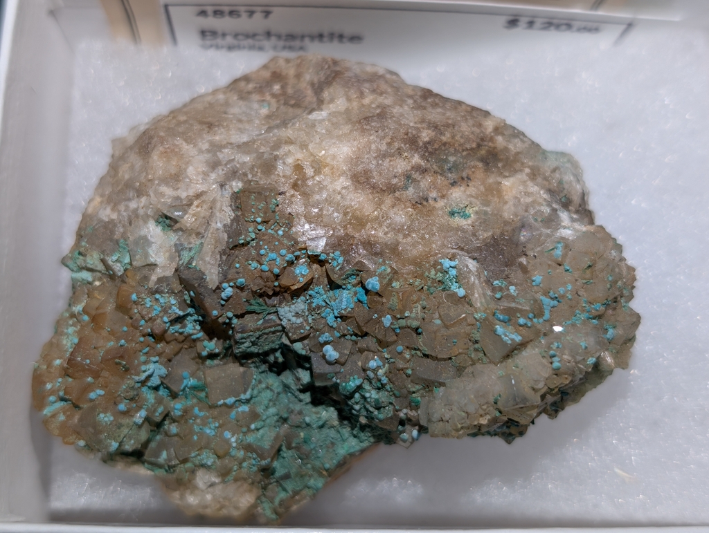 Brochantite