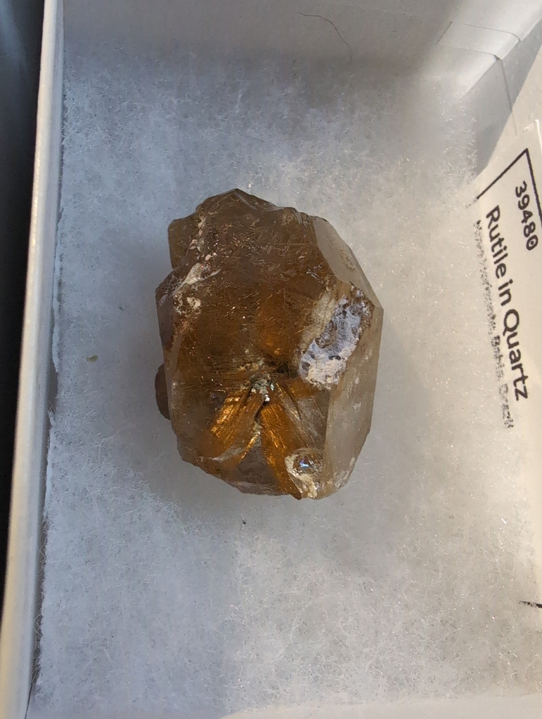 Rutile in Quartz