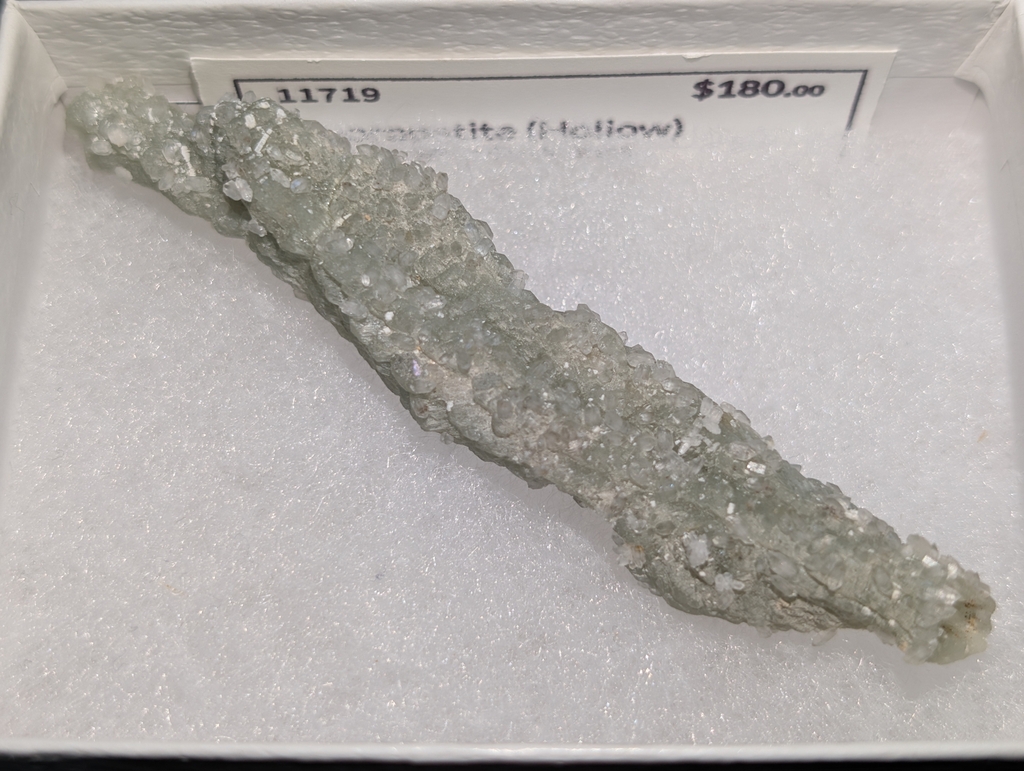 Fluorapatite (Hollow)