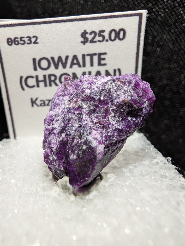 Iowaite (Chromian)