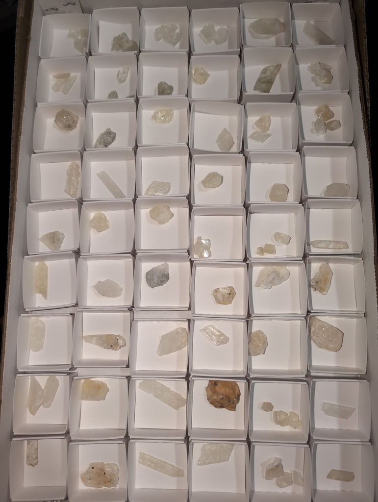 Montebrasite
