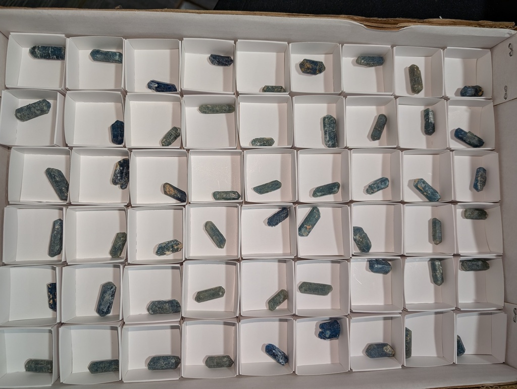 Blue Fluorapatite