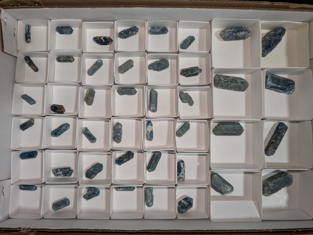 Blue Fluorapatite
