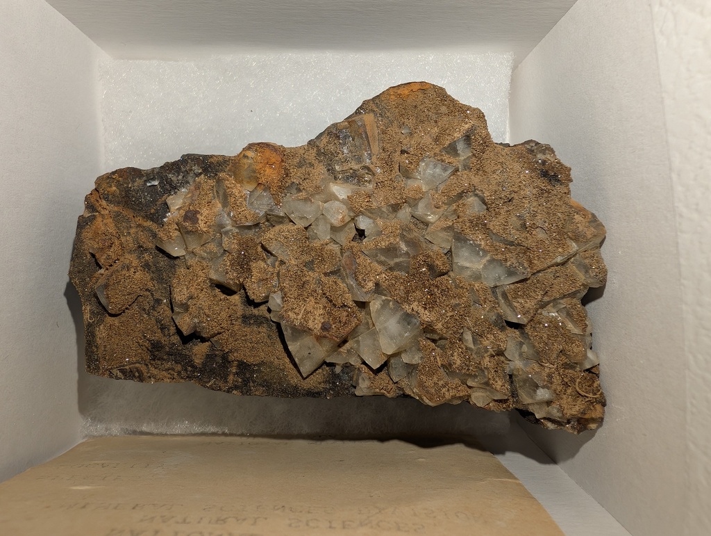 Wardite, Childrenite