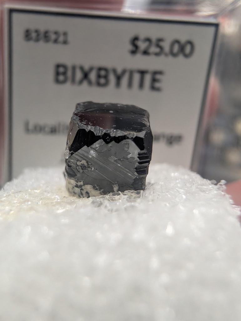 Bixbyite