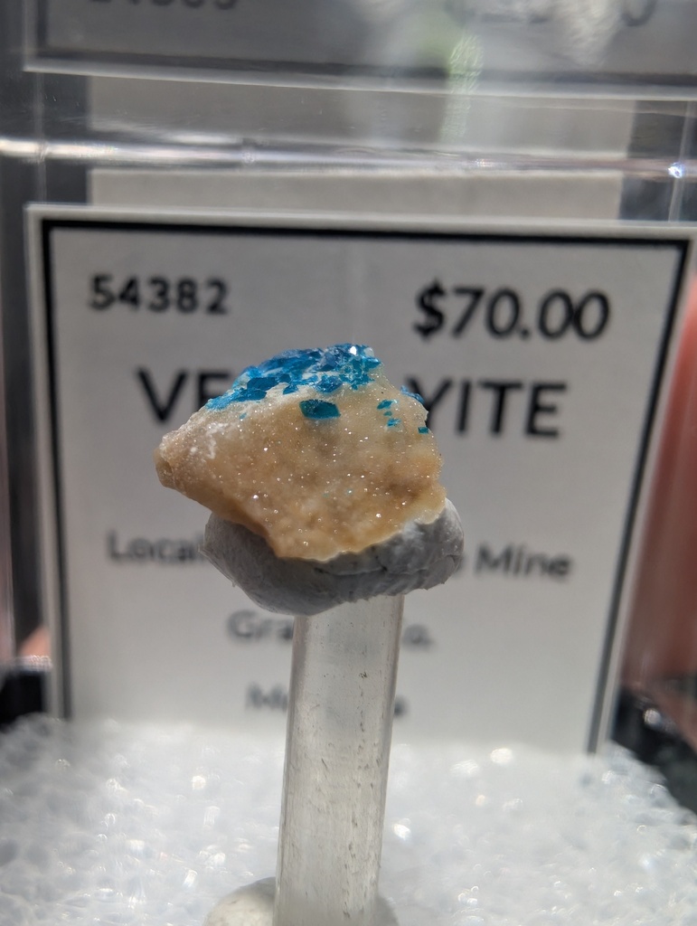 Veszelyite
