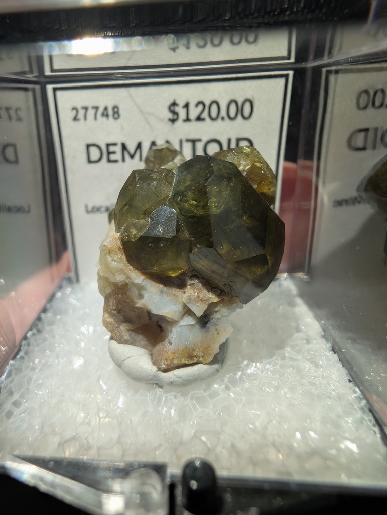 Demantoid