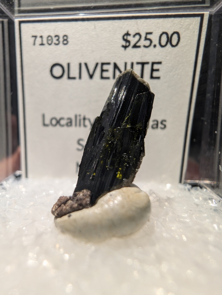 Olivenite