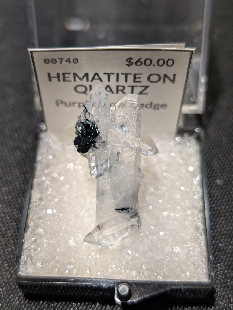 Hematite On Quartz
