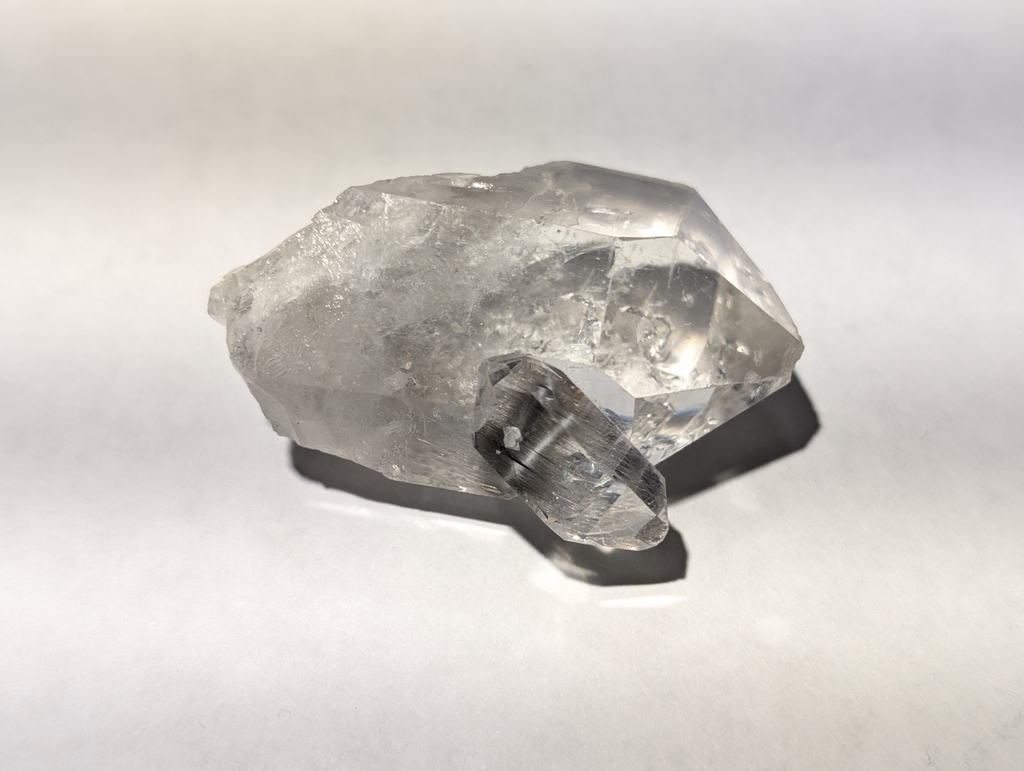 Brookite In Quartz