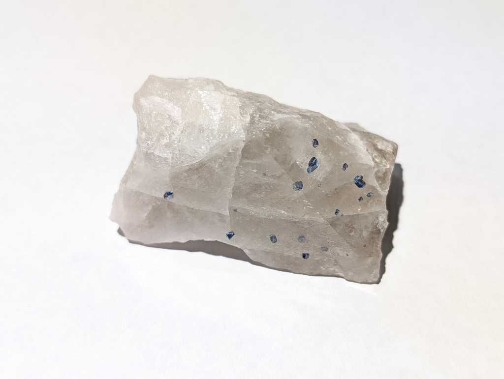 Anatase, Quartz
