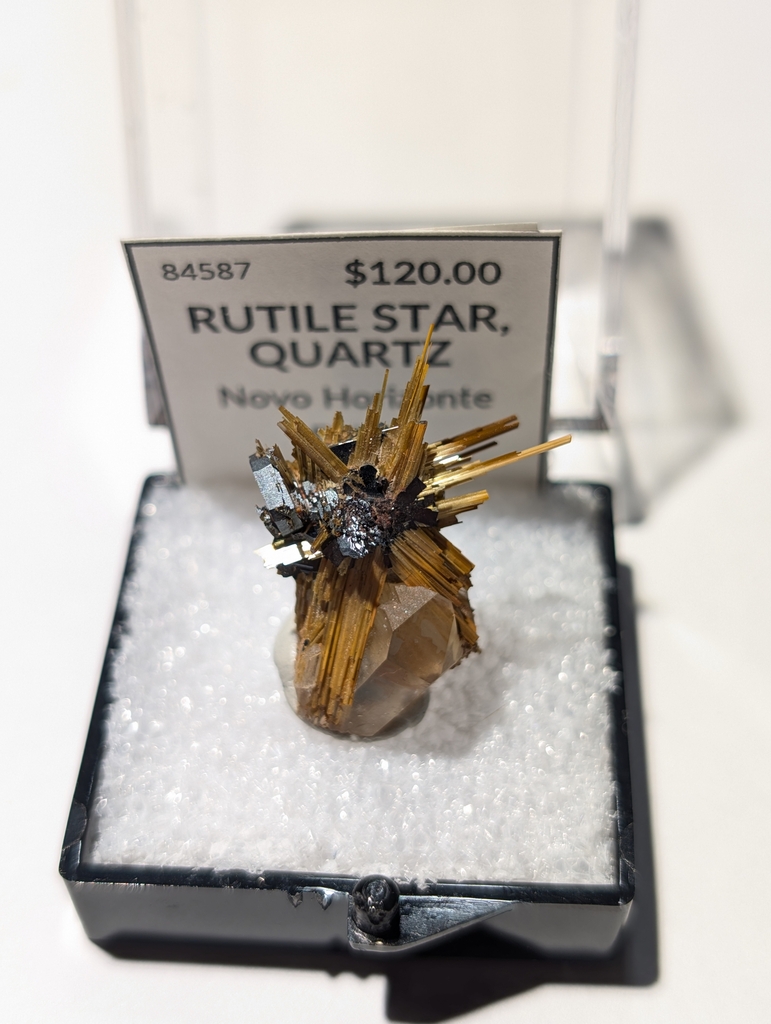 Rutile Star, Quartz