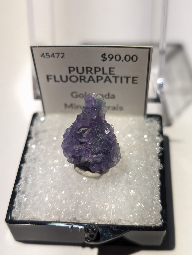 Purple Fluorapatite