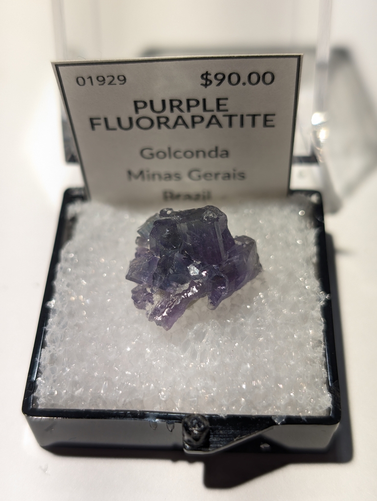 Purple Fluorapatite