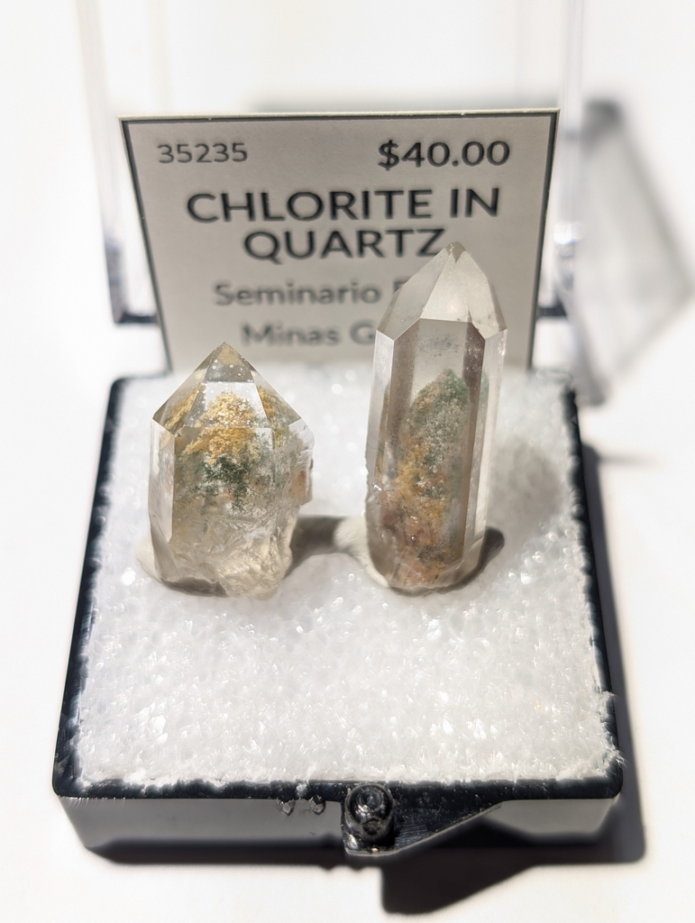Chlorite In Quartz