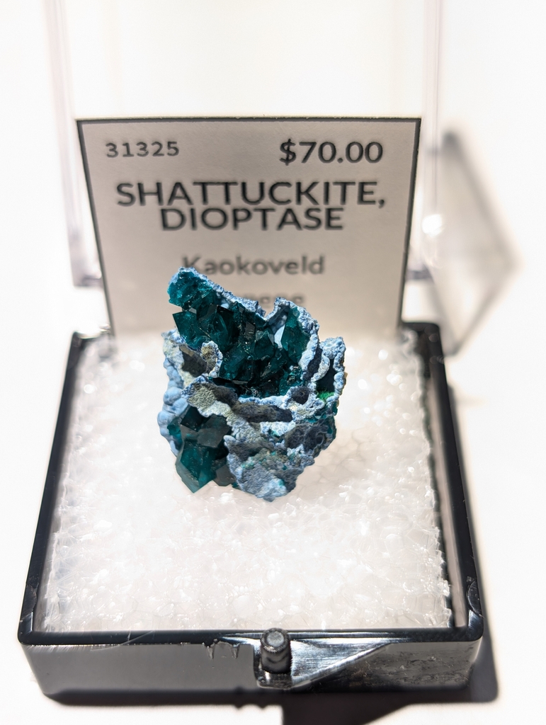 Shattuckite, Dioptase