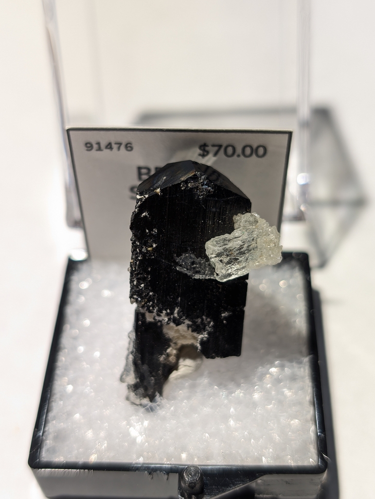 Beryl, Schorl