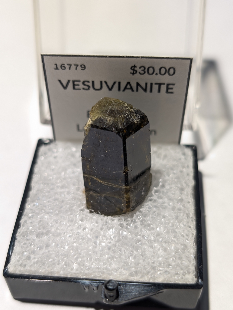 Vesuvianite
