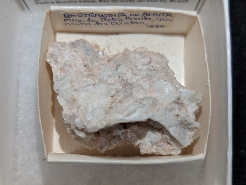 Bertrandite