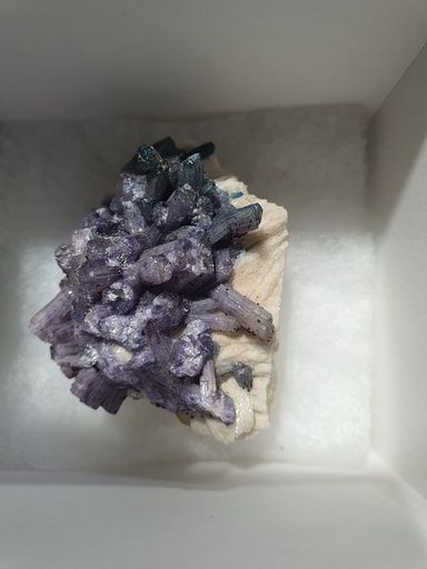 Purple Fluorapatite, Greifensteinite
