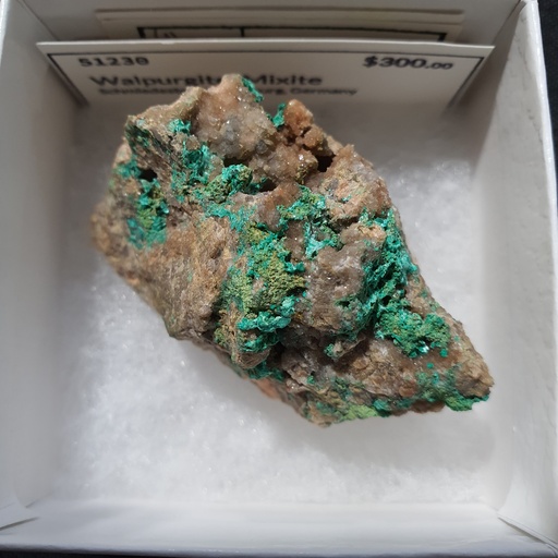 Walpurgite, Mixite