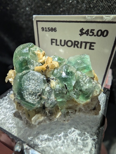 [440] Fluorite