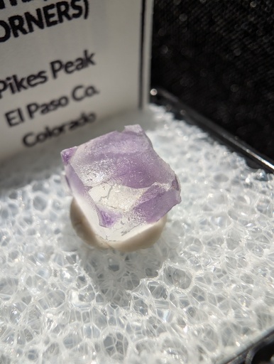 [458] Fluorite (Purple Corners)