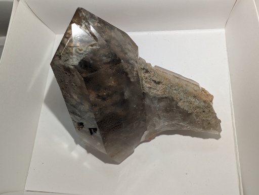 Rutile in Quartz