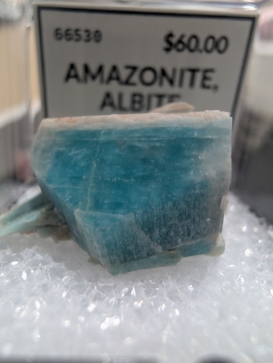Amazonite, Albite