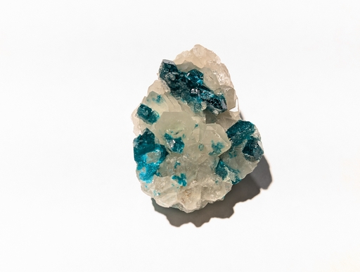 Dioptase, Quartz