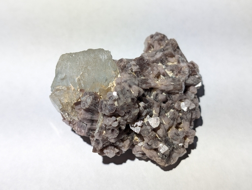 Topaz, Lepidolite
