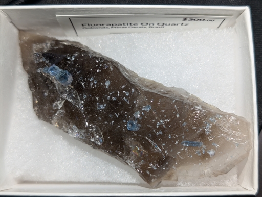 Fluorapatite On Quartz