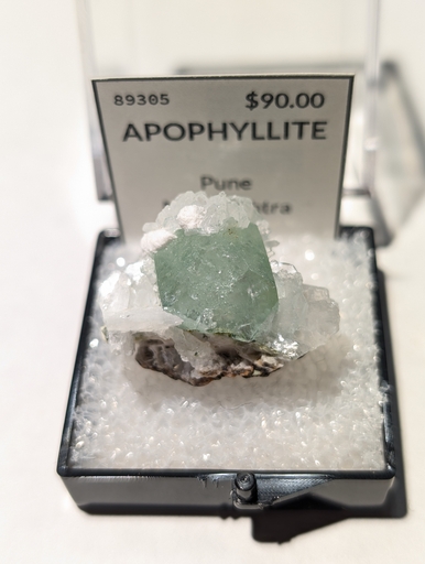 Apophyllite